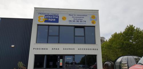 ENSEIGNE PISCINE & SPA