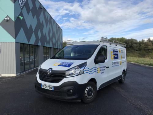 RENAULT TRAFFIC PISCINE & SPA