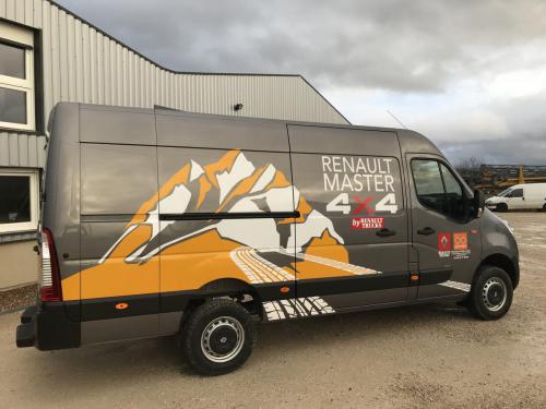 RENAULT MASTER RENAULT TRUCKS