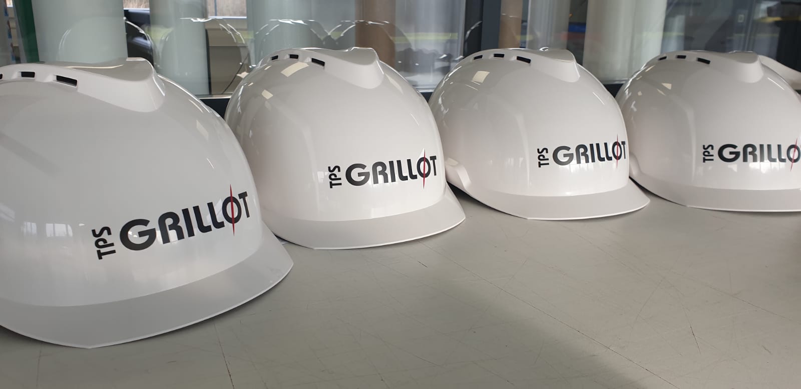 Casques de chantier personnalisés GRILLOT tp
