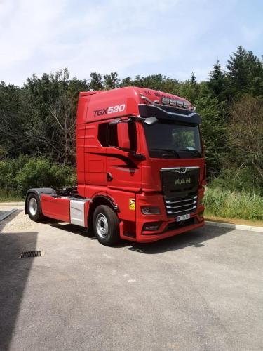 CABINE MAN MICHEL LORIOT