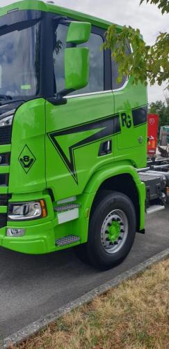 SCANIA ROBES GIRARD